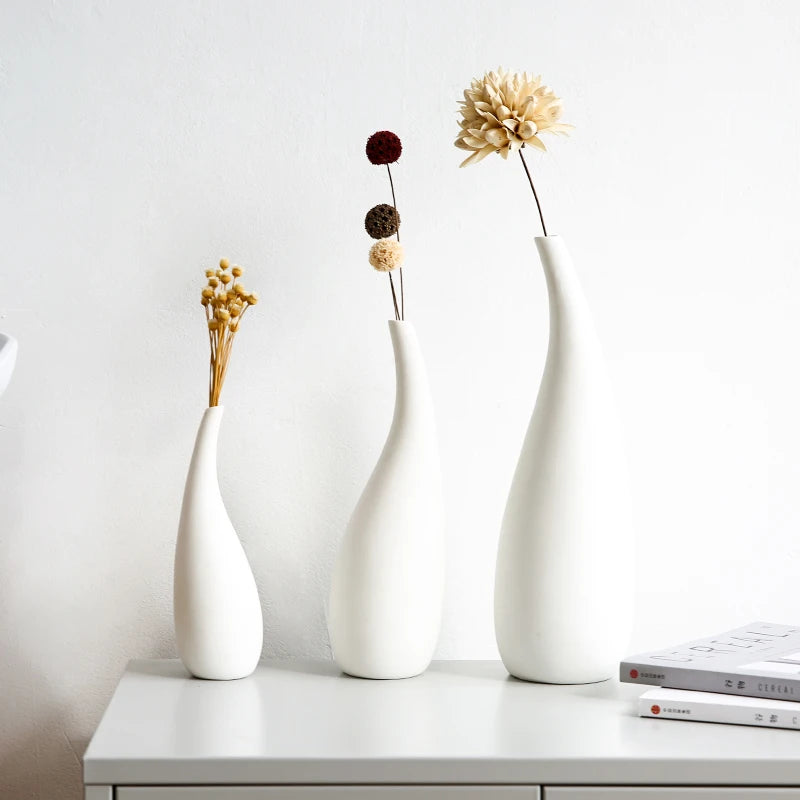 Modern Minimalist White Ceramic Matte Flower Vase Decorative Vase for Dried Flower Centerpiece Art Crafts Home Table Decoration