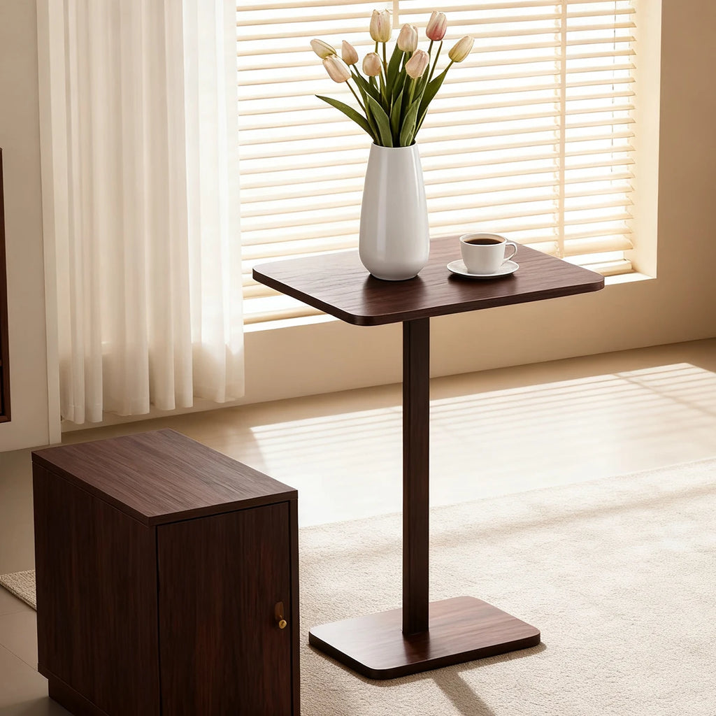 Minimalist C-Shaped End Table，Lightweight Sofa Bed Tray，Rustic Brown for Small Living Room TV Snack