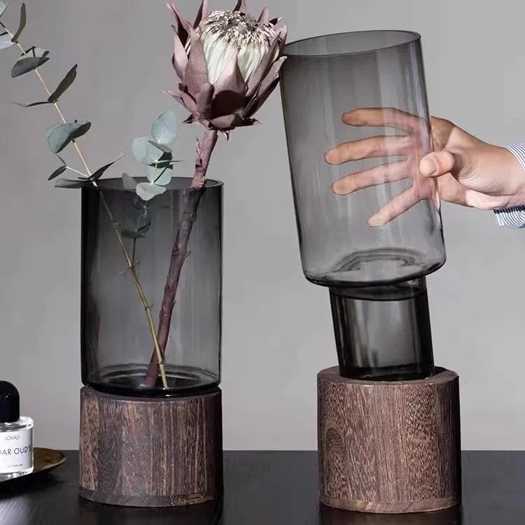 Minimalist Glass Vase with Wooden Base for Hydroponic Plants, Retro Modern Tabletop Floral Arrangement Home Decoration European