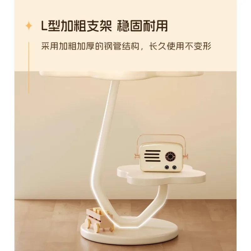 A few cream windblown hair and a few small coffee tables in the living room, a small dining table in the home, a small apartment