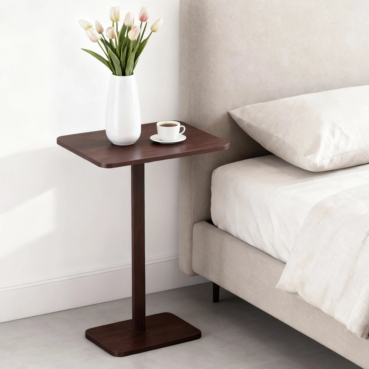Minimalist C-Shaped End Table，Lightweight Sofa Bed Tray，Rustic Brown for Small Living Room TV Snack